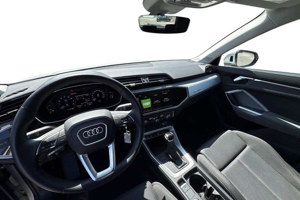 Audi Q3 45 TFSi e Attitude plus S-tr. 5d