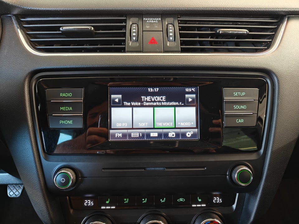 Skoda Octavia 1,4 TSi 140 Elegance Combi 5d