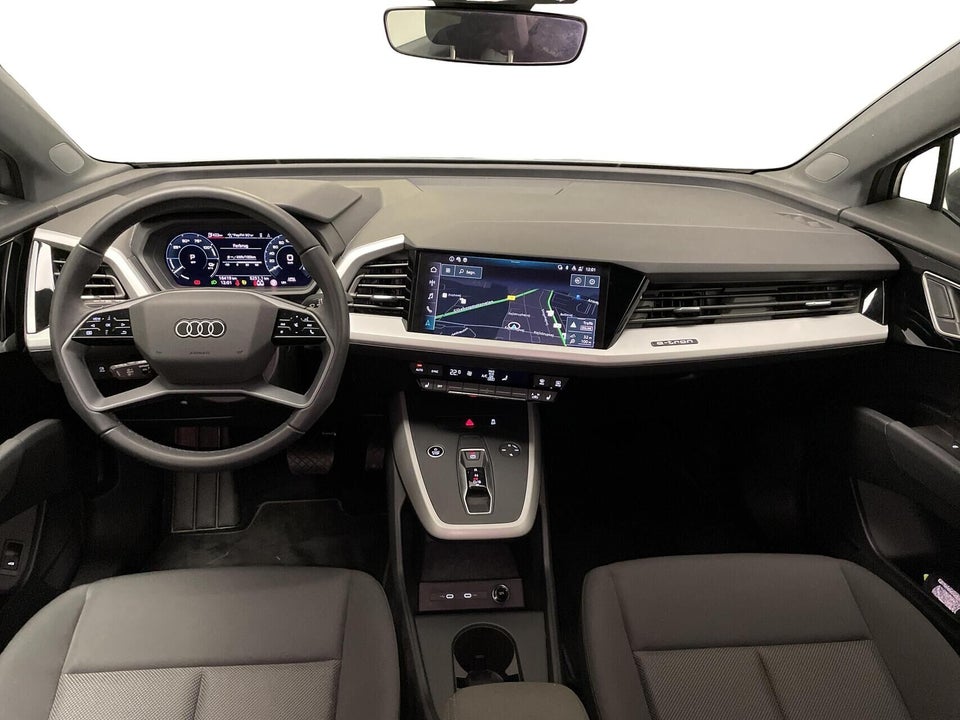 Audi Q4 e-tron 45 Progress 5d