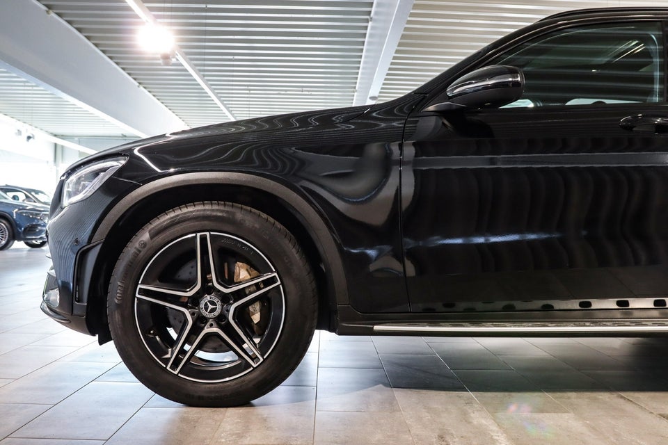 Mercedes GLC300 2,0 AMG Line aut. 4Matic 5d