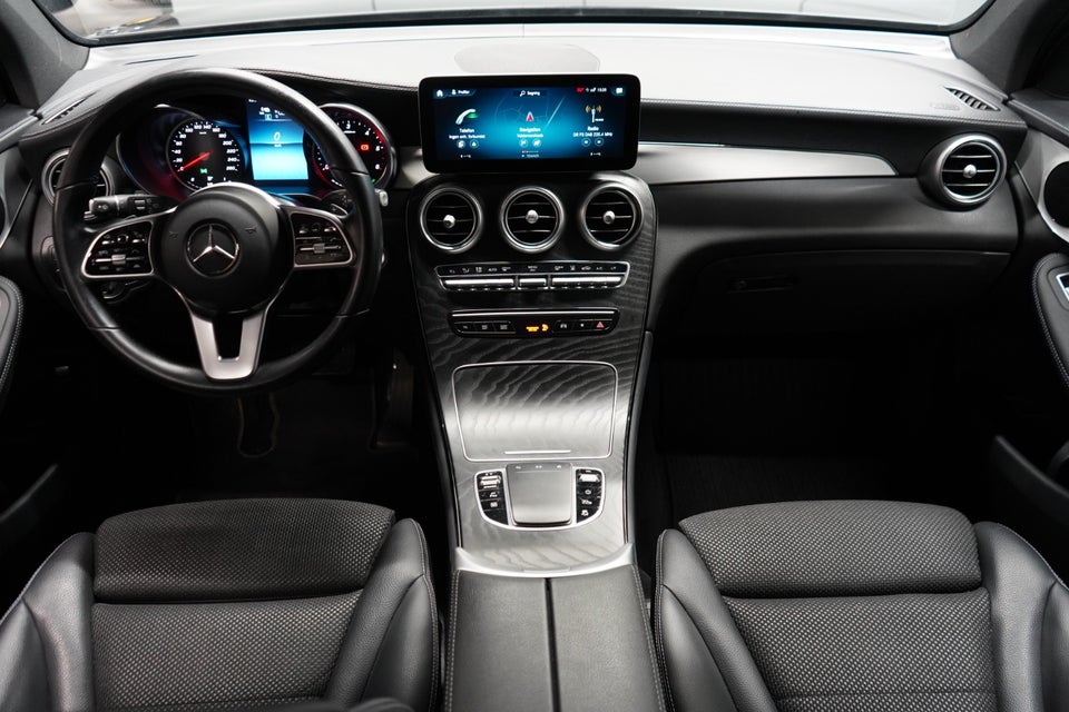 Mercedes GLC300 de 2,0 aut. 4Matic 5d