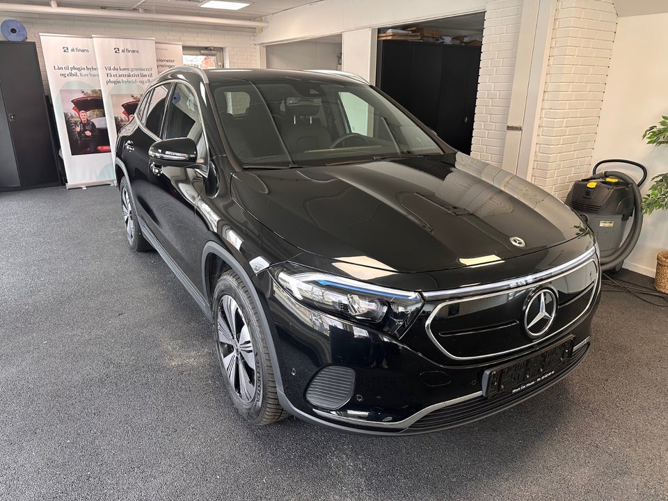 Mercedes EQA250+ Progressive 5d