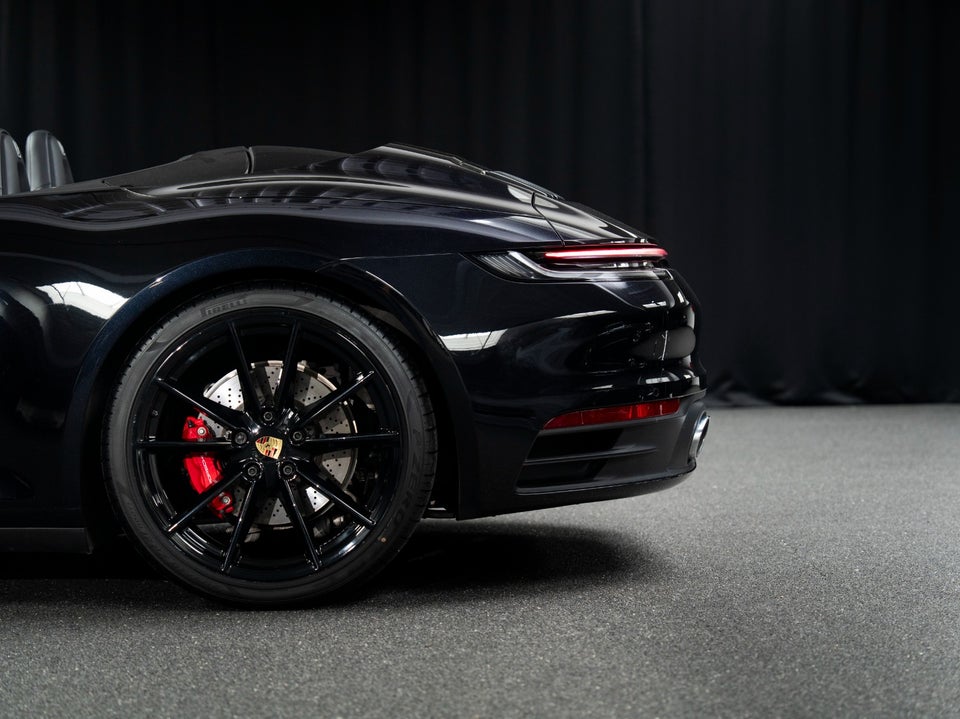 Porsche 911 Carrera 4S 3,0 Cabriolet PDK 2d