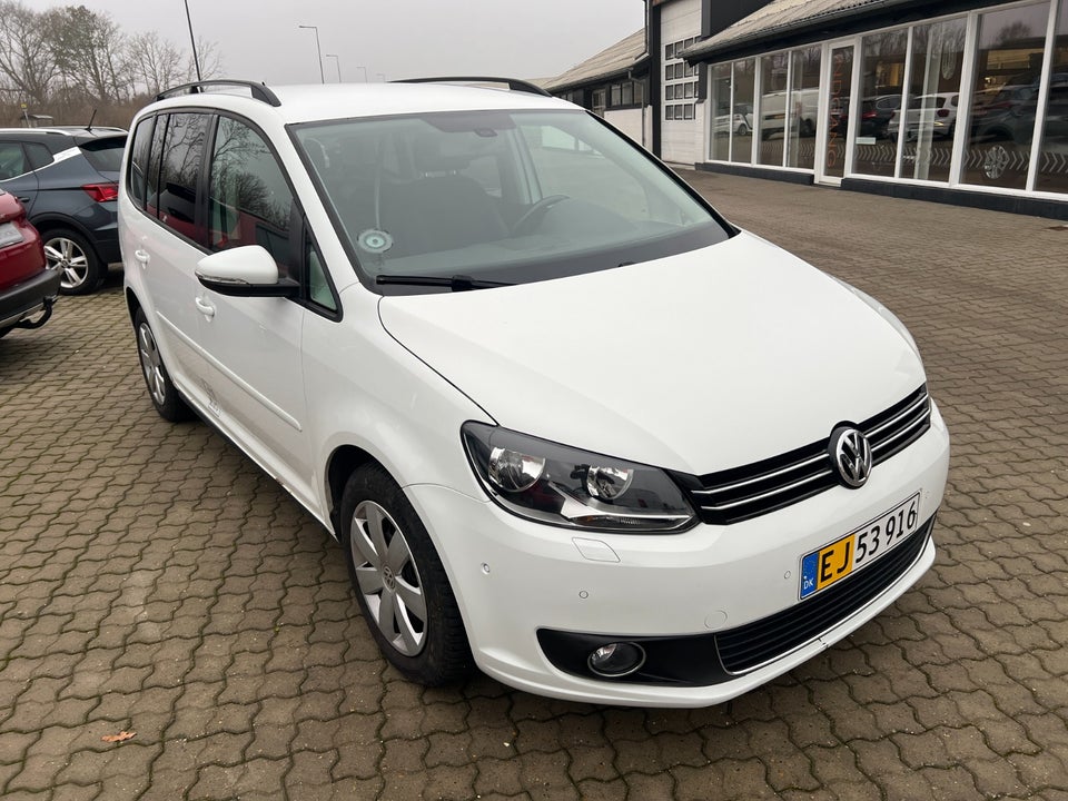 VW Touran 1,6 TDi 105 Comfortline BMT Van 5d