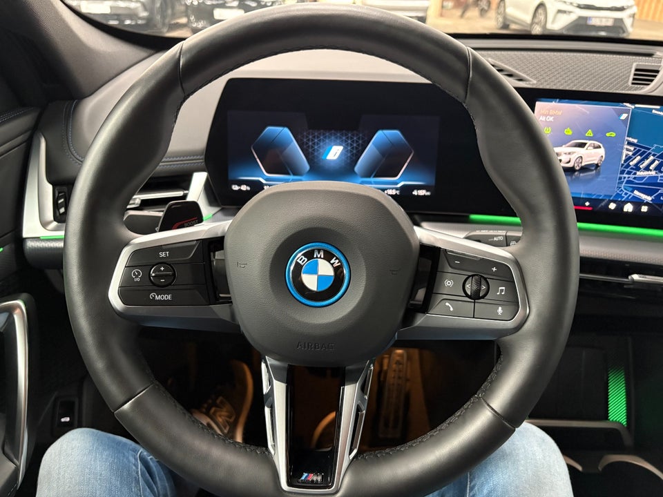 BMW iX1 xDrive30 M-Sport 5d