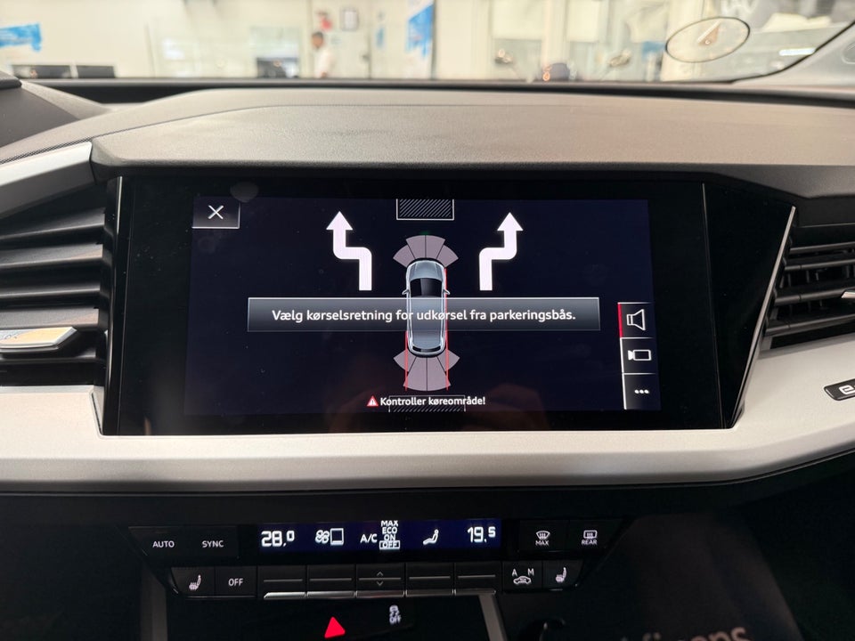 Audi Q4 e-tron 40  5d