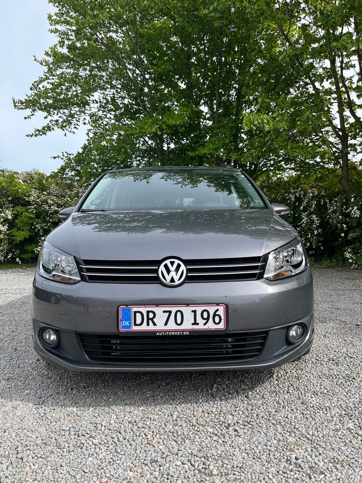 VW Touran 2,0 TDi 140 Highline DSG 7prs 5d