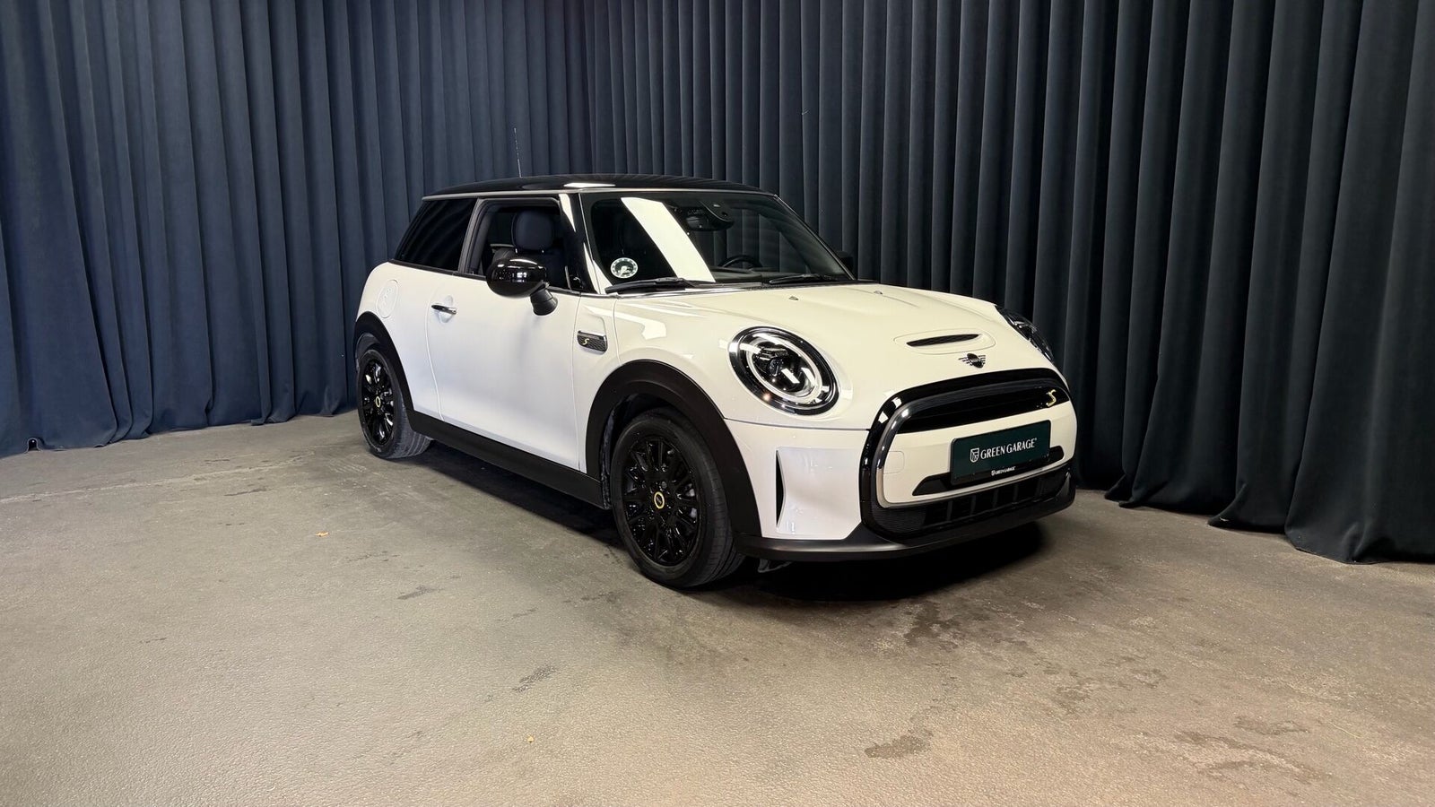 MINI Cooper SE Classic Trim 3d