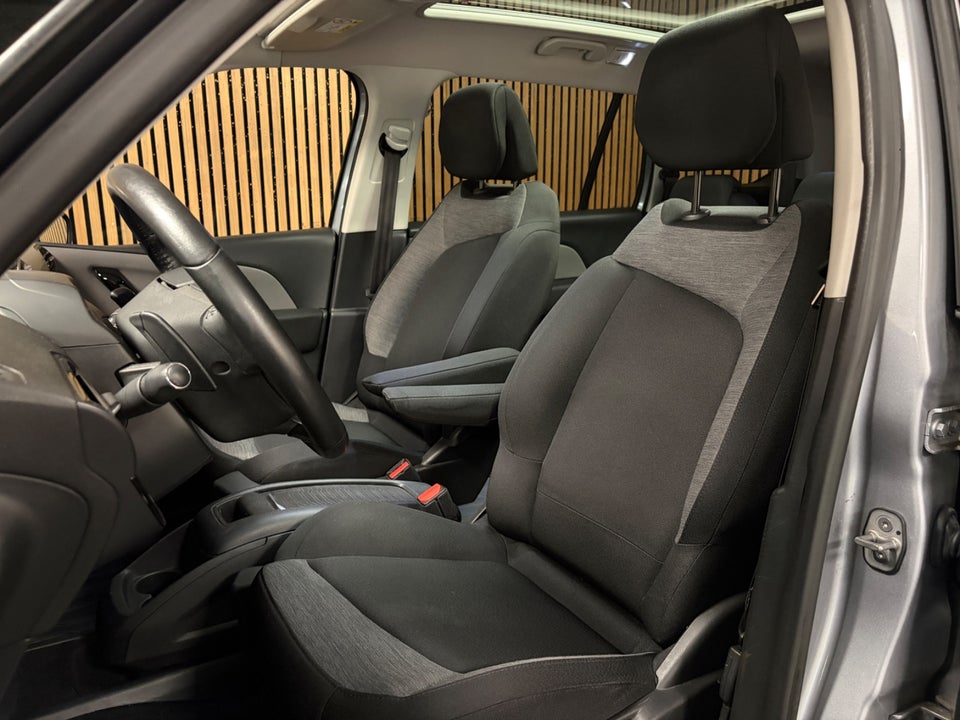 Citroën Grand C4 SpaceTourer 1,2 PureTech 130 Platinum EAT8 7prs 5d