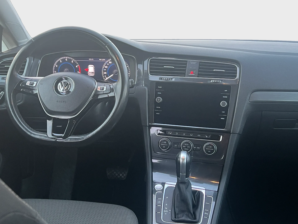 VW Golf VII 1,5 TSi 130 Comfortline DSG 5d