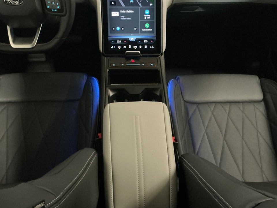 Ford Explorer 77 Premium Extended Range 5d