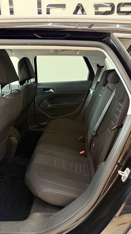 Peugeot 308 1,2 e-THP 130 Allure Sky SW 5d