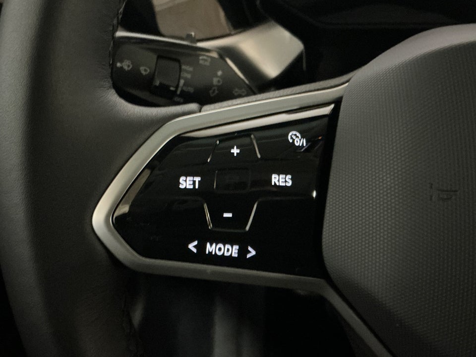 VW ID.Buzz 77 Pro SWB 5d