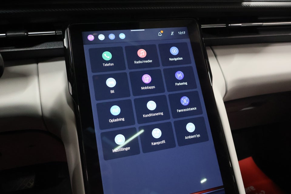 Ford Explorer 82 Premium Extended Range 5d