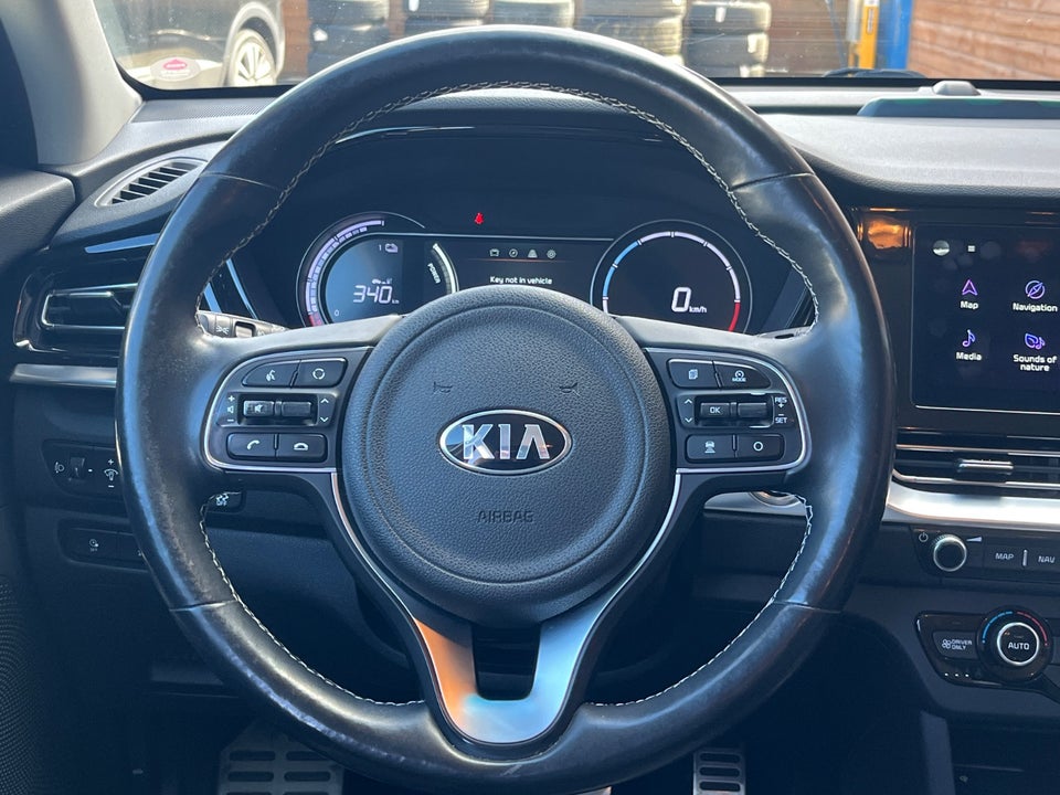 Kia e-Niro 64 Advance 5d