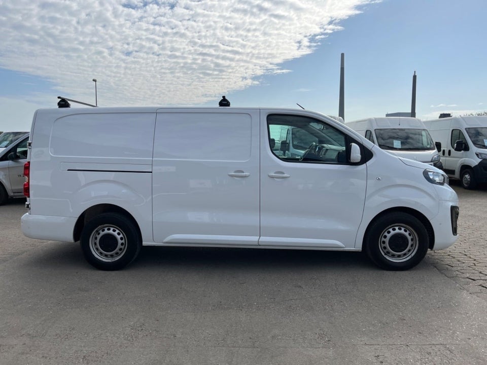 Peugeot Expert 2,0 BlueHDi 122 L3 Plus Van