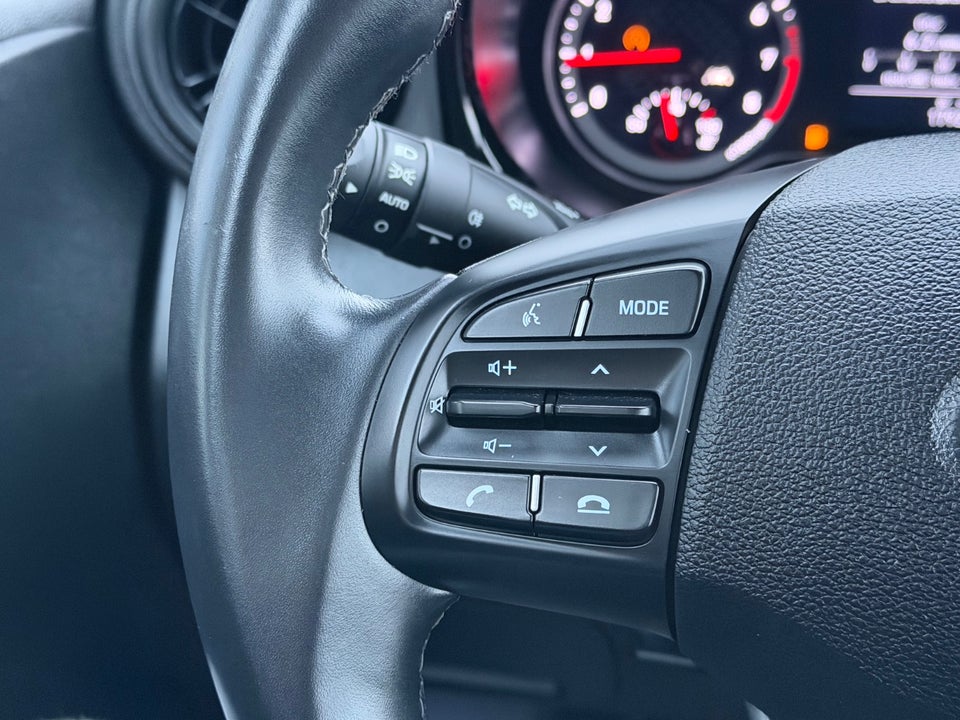 Hyundai i10 1,0 MPi Essential 5d