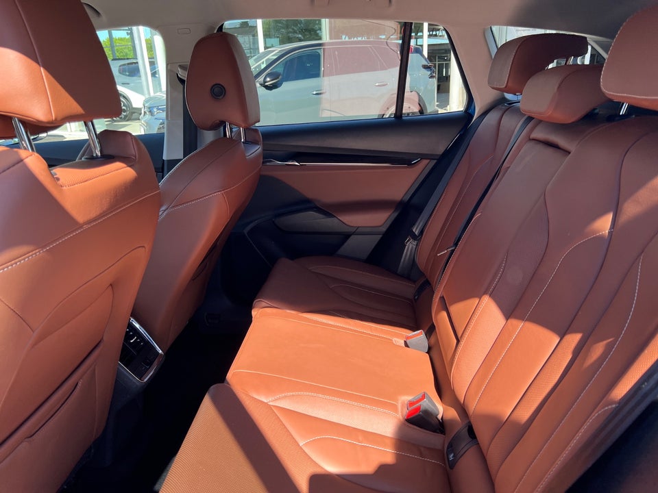 Skoda Enyaq 60 iV ecoSuite 5d