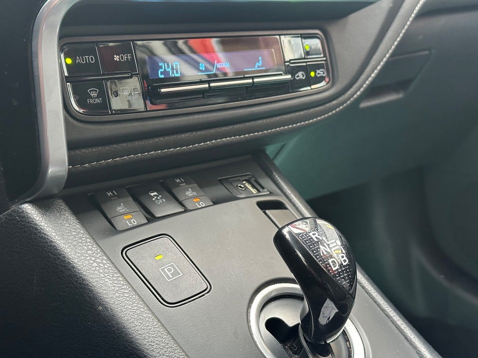 Toyota Auris 1,8 Hybrid H2 Touring Sports CVT 5d