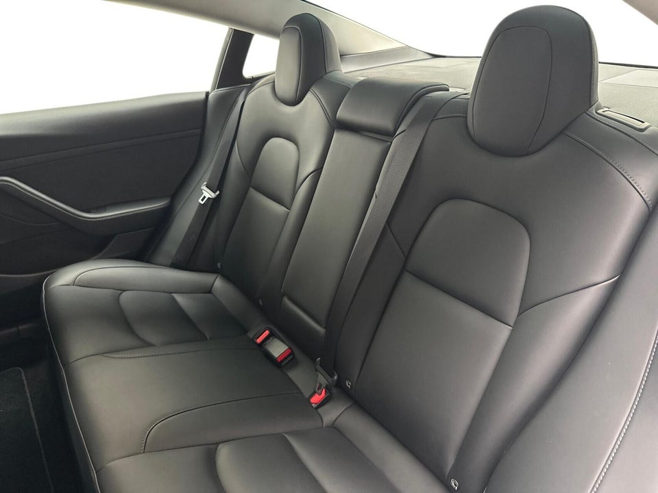 Tesla Model 3 Performance AWD 4d