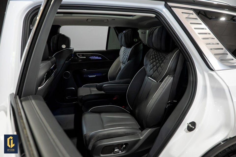 Hongqi E-HS9 99 Exclusive 5d