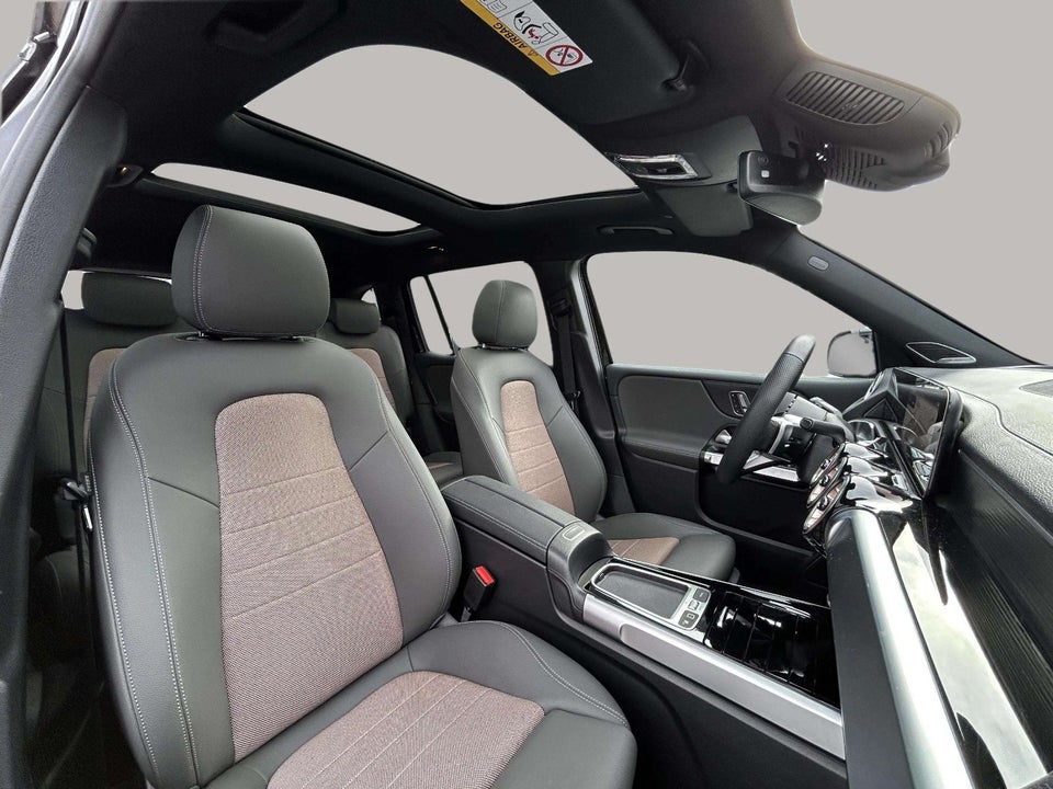 Mercedes EQB250+ Electric Art 5d