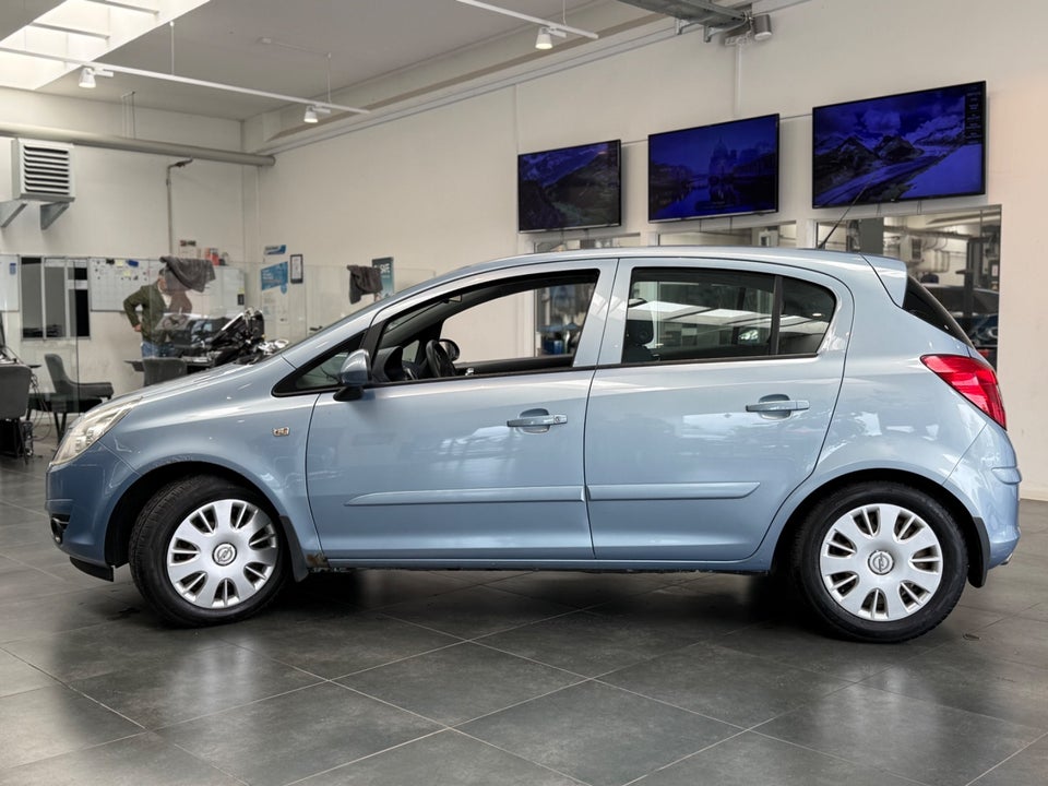 Opel Corsa 1,0 12V Enjoy 5d