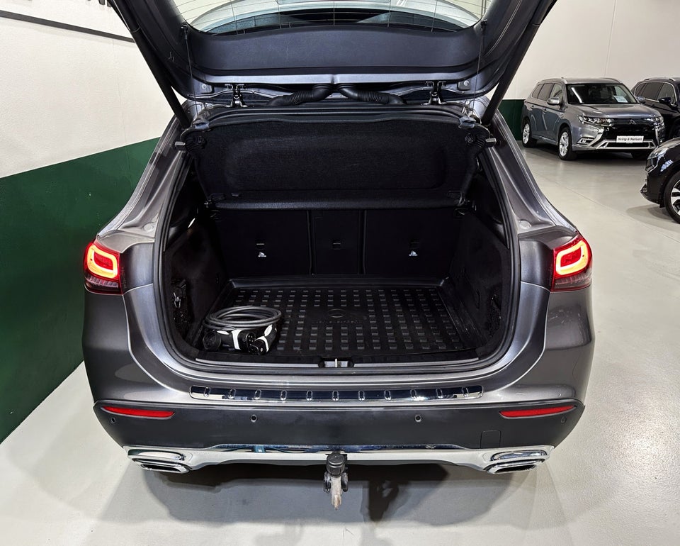 Mercedes GLA250 e 1,3 Progressive aut. 5d