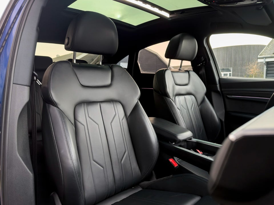 Audi e-tron 55 S-line Sportback quattro 5d