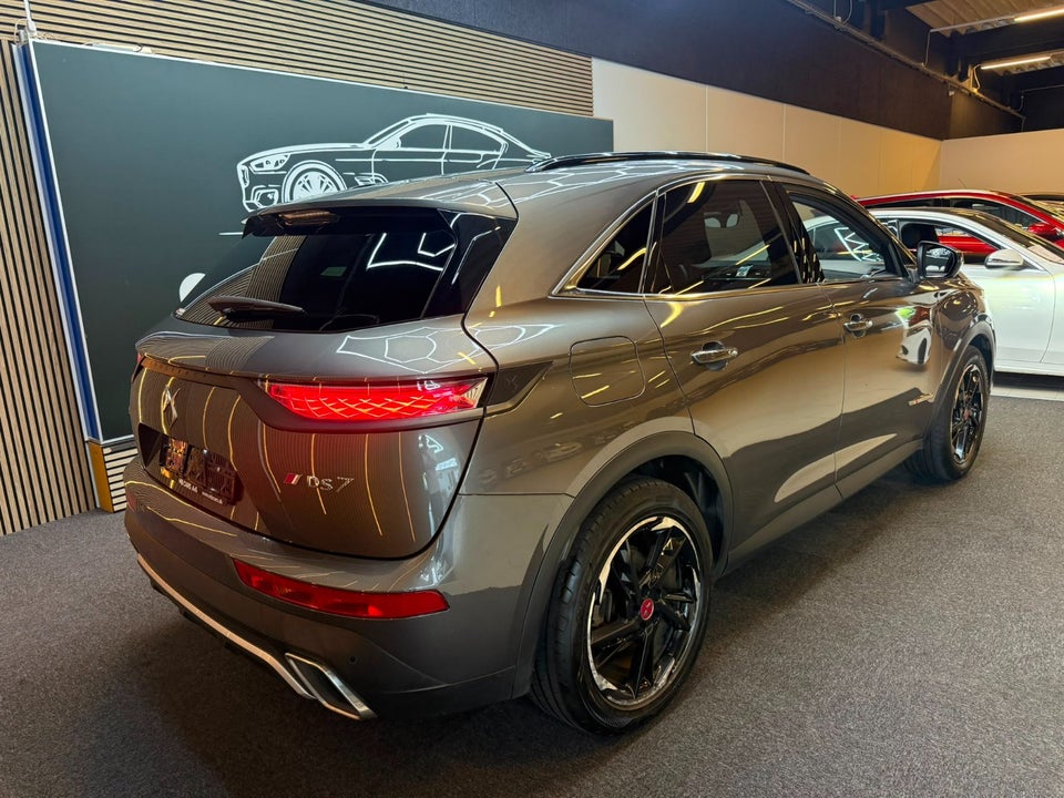 DS DS 7 CrossBack 1,6 E-Tense Performance Line Pack EAT8 5d