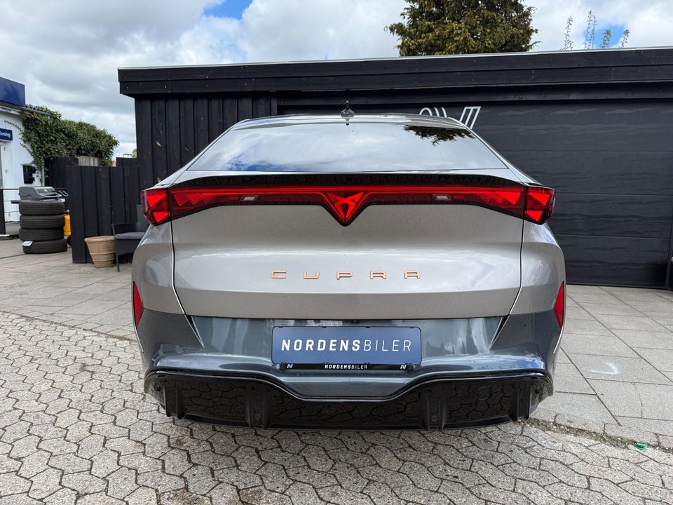 Cupra Tavascan 77 Adrenaline 5d