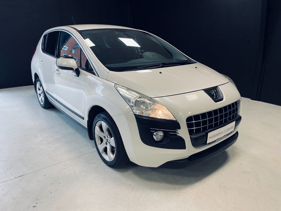 Peugeot 3008 1,6 HDi 112 Premium+ 5d