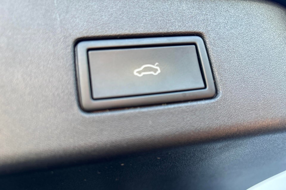 VW ID.4 77 Style 4Motion 5d