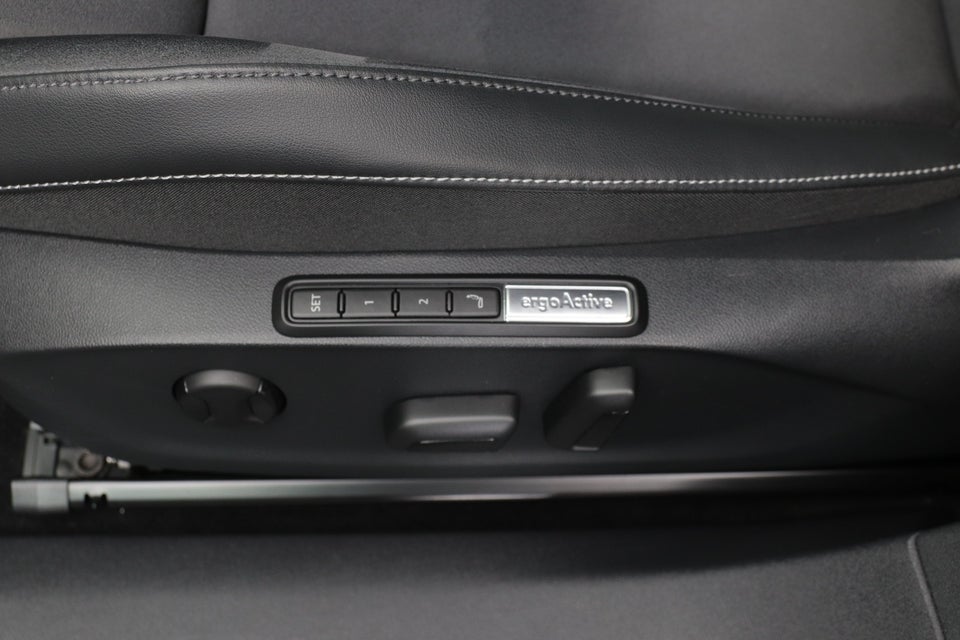 VW ID.7 77 Pro Tourer 5d