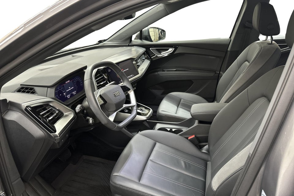 Audi Q4 e-tron 45 Progress 5d