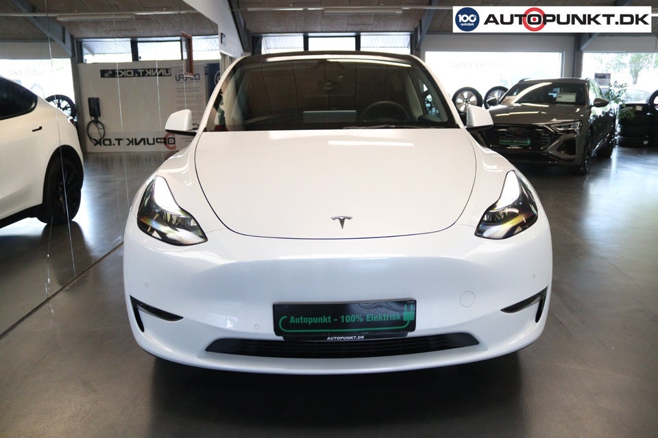 Tesla Model Y Long Range AWD 5d