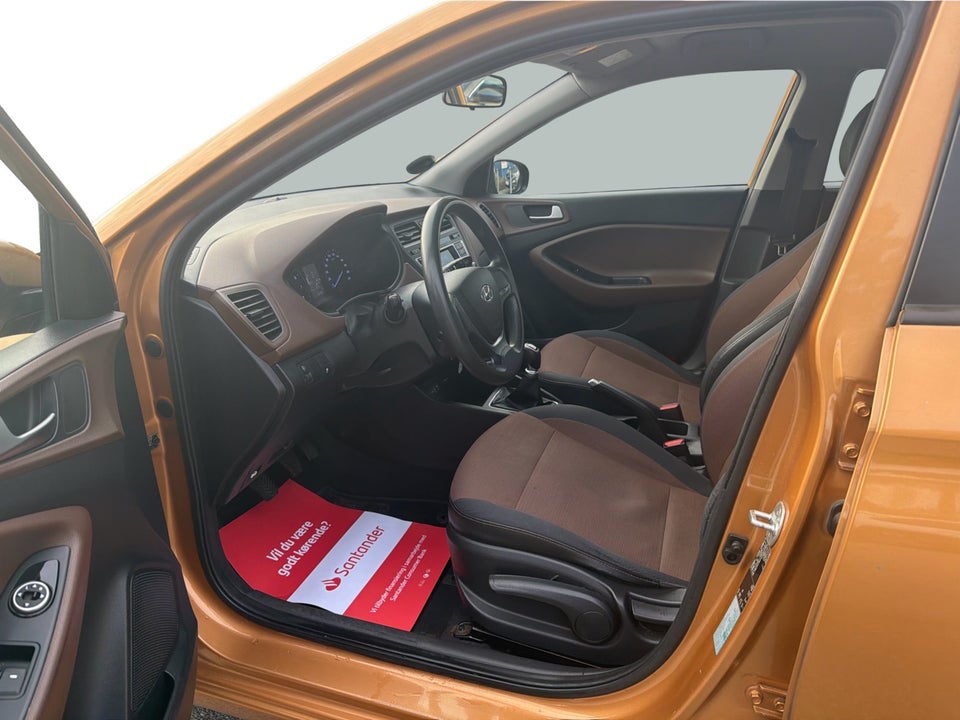 Hyundai i20 1,25 Trend 5d