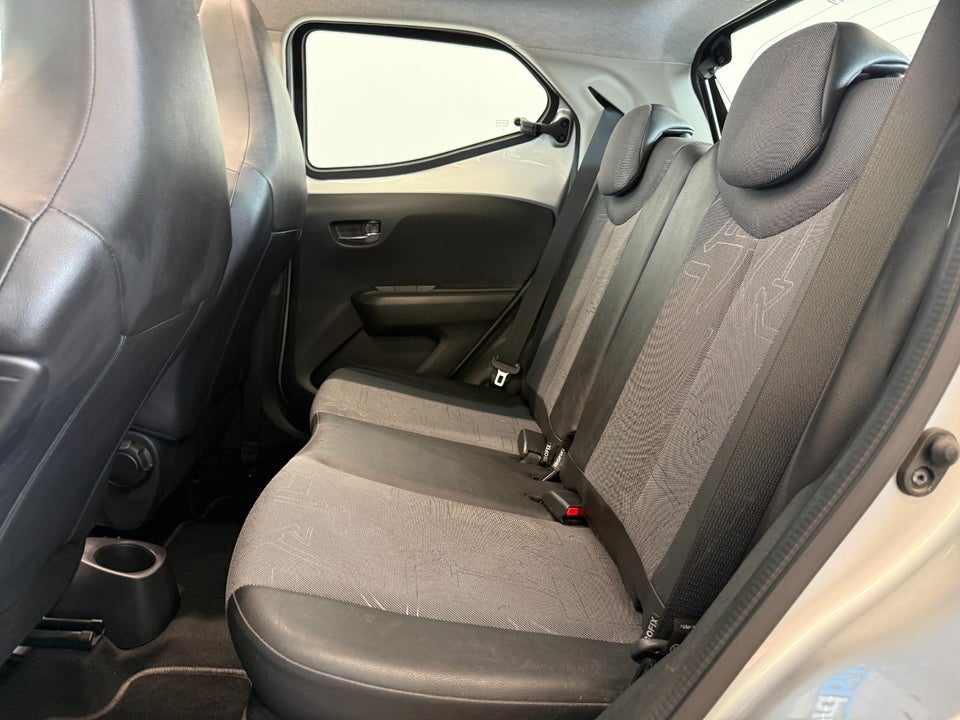 Toyota Aygo 1,0 VVT-i Air 5d