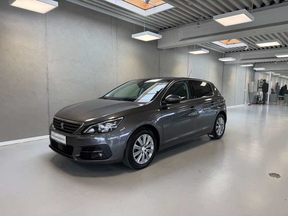 Peugeot 308 1,5 BlueHDi 130 Allure Grand 5d