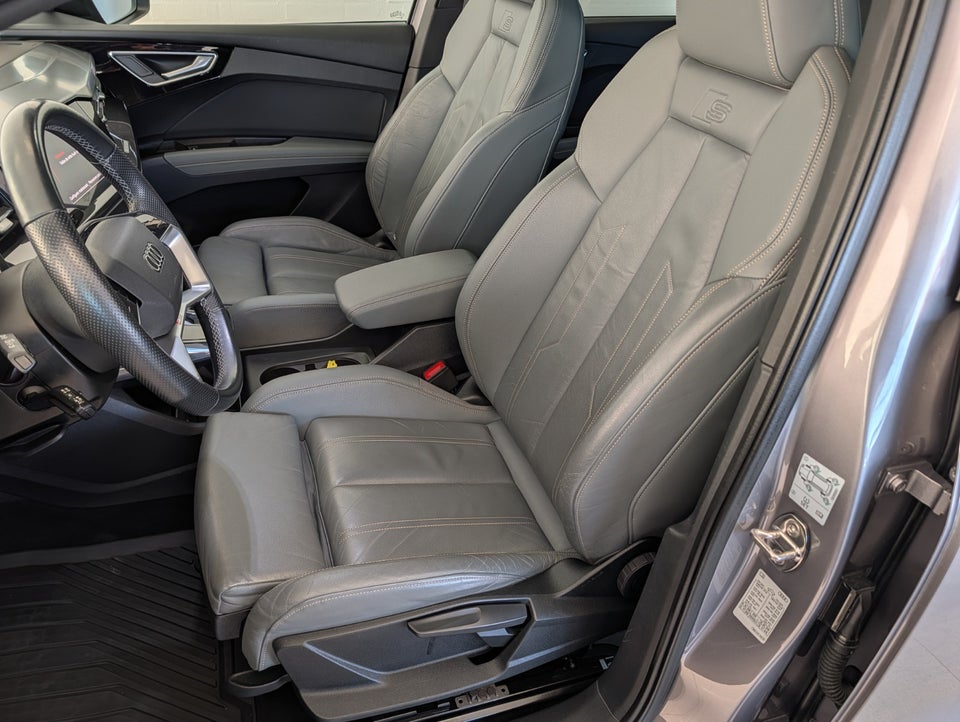 Audi Q4 e-tron 40 edition one 5d