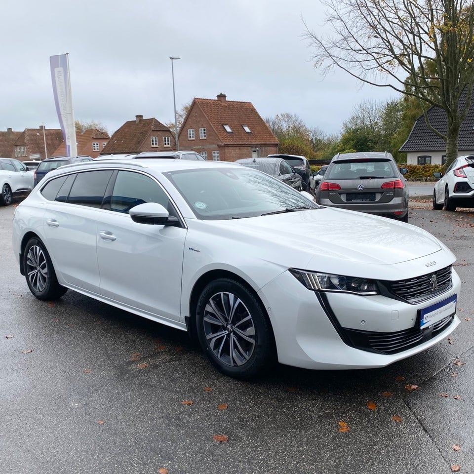 Peugeot 508 1,6 Hybrid Allure Pack SW EAT8 5d