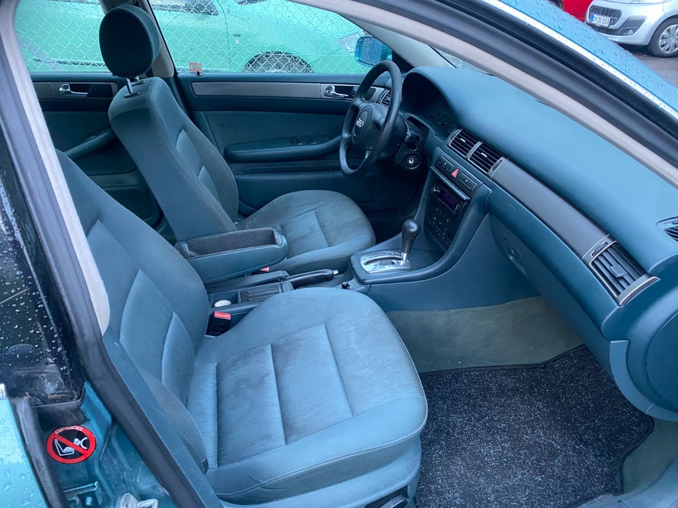 Audi A6 2,4 V6 Tiptr. 4d