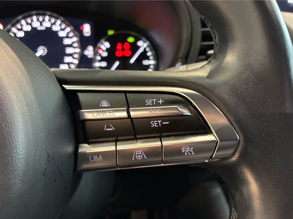 Mazda 3 2,0 e-SkyActiv-G 150 Cosmo aut. 4d