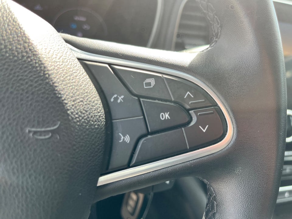 Renault Megane IV 1,6 E-Tech Zen Sport Tourer Van 5d