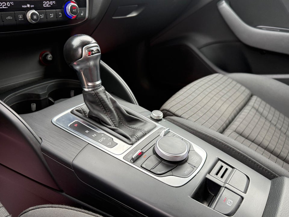 Audi A3 2,0 TDi 150 Ambition S-tr. 4d