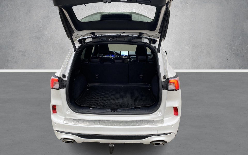 Ford Kuga 2,5 PHEV ST-Line X CVT 5d