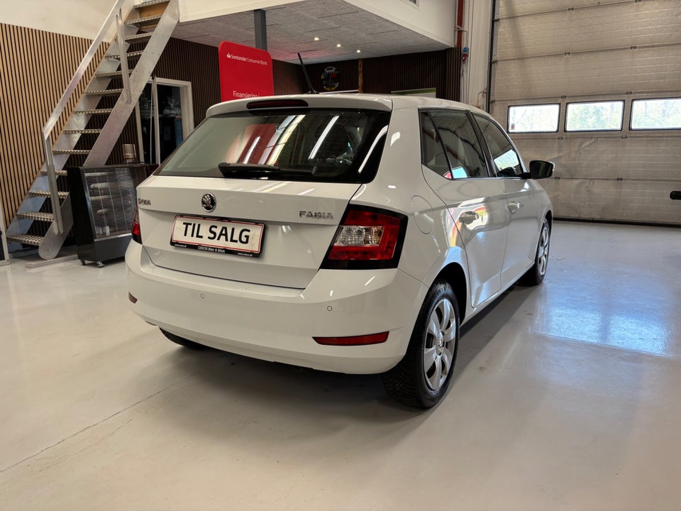 Skoda Fabia 1,0 MPi 75 Ambition 5d
