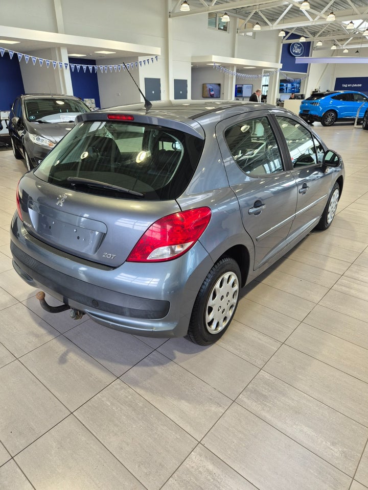 Peugeot 207 1,4 HDi 70 Active 5d