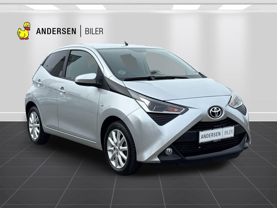 Toyota Aygo 1,0 VVT-i x-press 5d