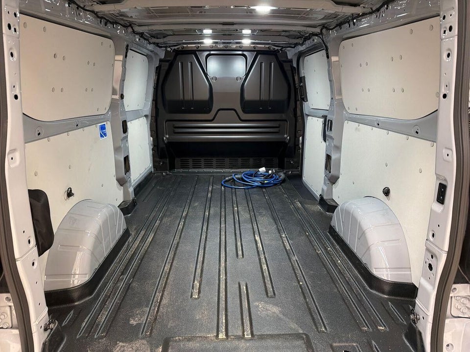 Ford E-Transit Custom 340L 64 Limited